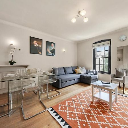 1 Bed Executive Apartment Near Liverpool Street Station Free Wifi By City Stay Aparts Лондон Екстериор снимка