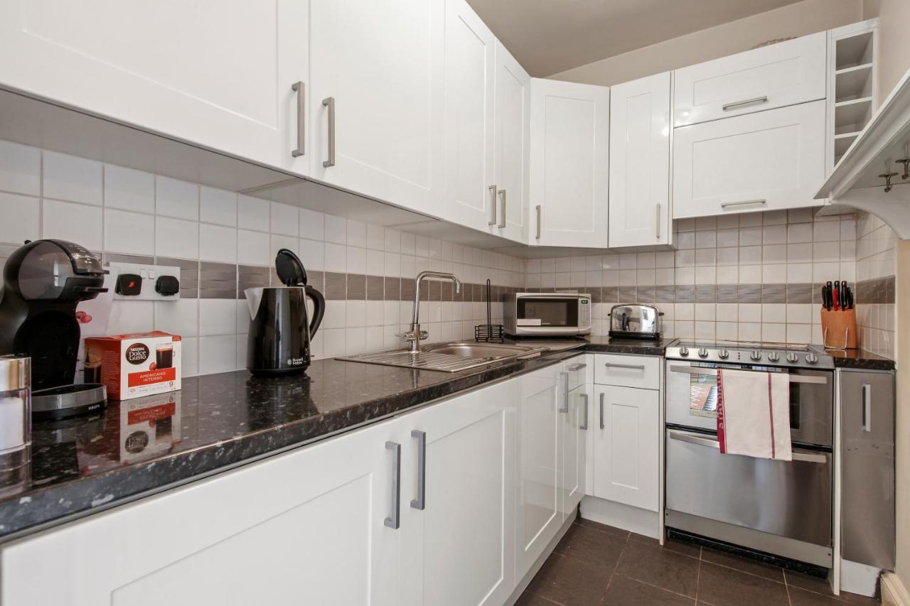 1 Bed Executive Apartment Near Liverpool Street Station Free Wifi By City Stay Aparts Лондон Екстериор снимка